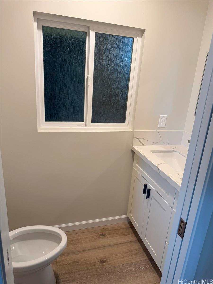 Photo 17 of 25