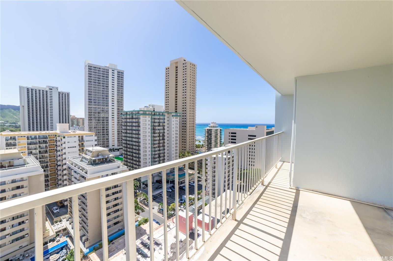 2427 Kuhio Avenue 1807
