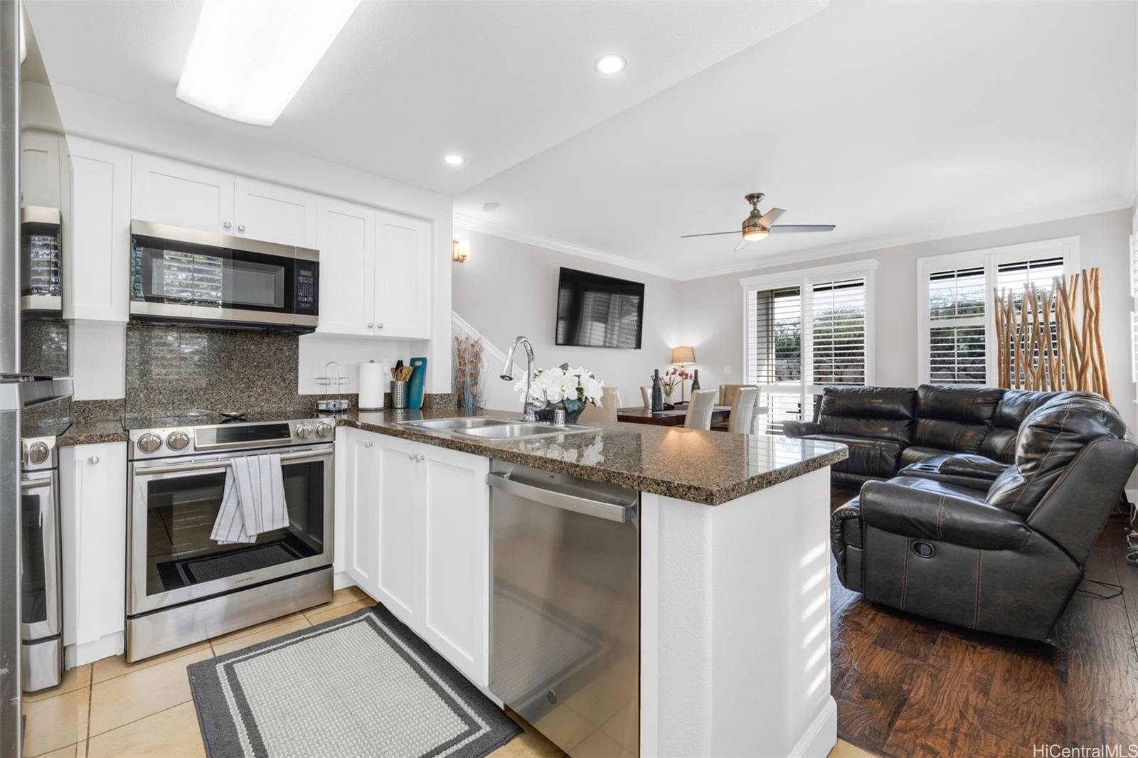 92-1524 Aliinui Drive Unit #2408