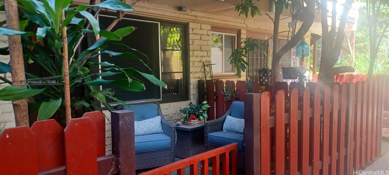 Photo 5 of 25