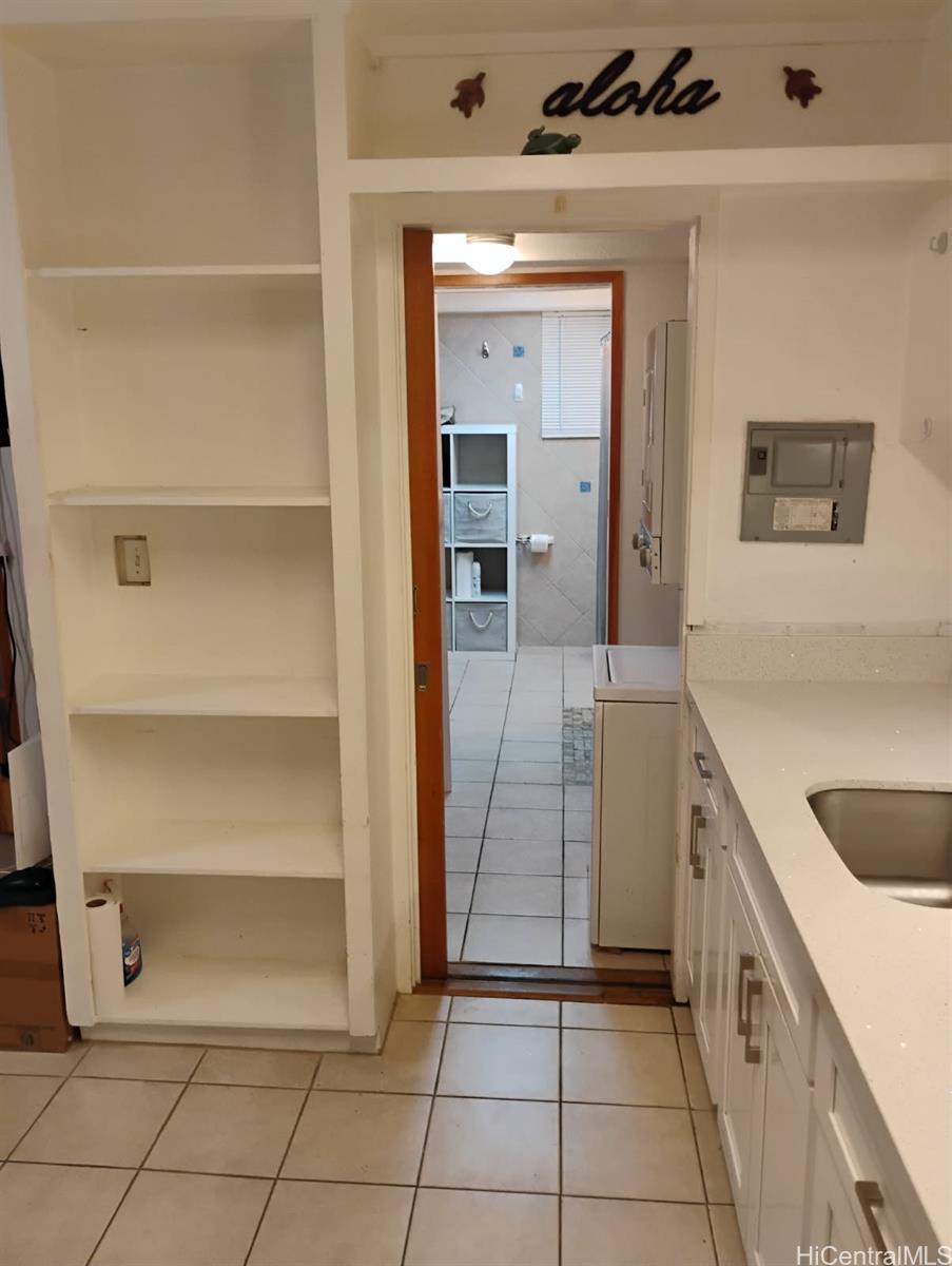 Photo 6 of 25