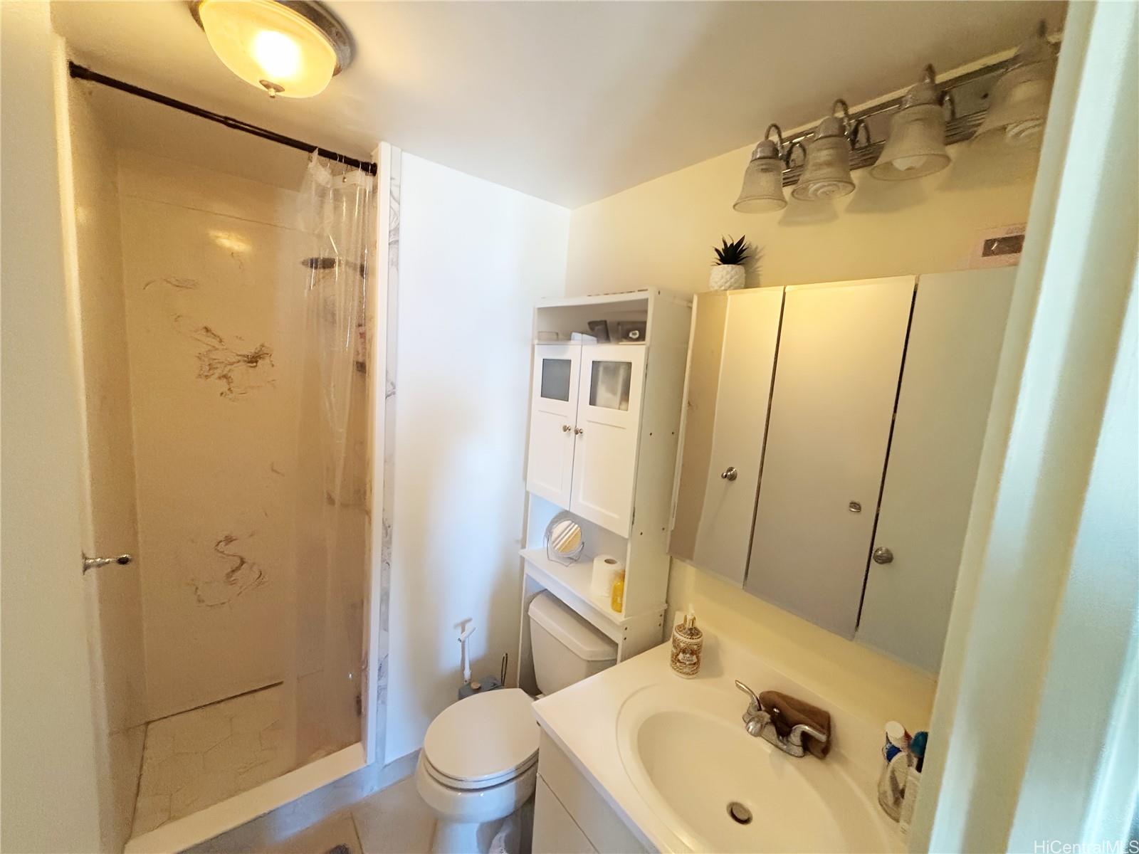 225 Queen Street  Unit 14A