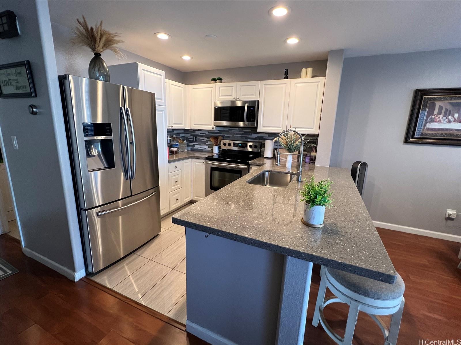 91-1031 Kaimalie Street  Unit 4G2