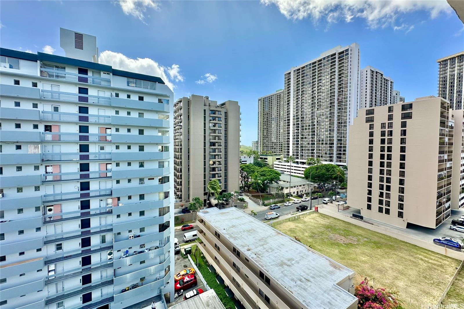 2509 Ala Wai Boulevard  Unit 1005