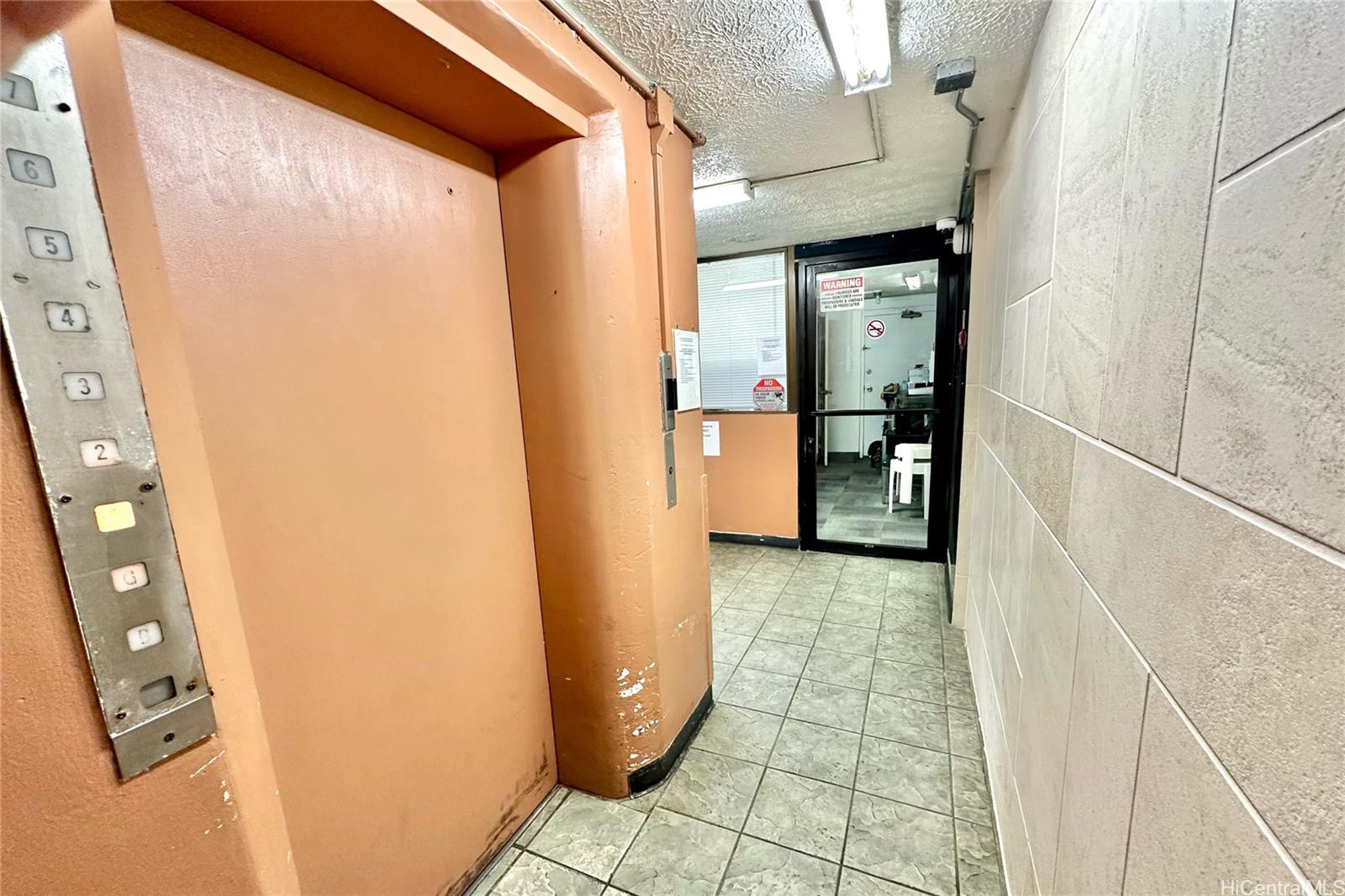 2509 Ala Wai Boulevard  Unit 1005