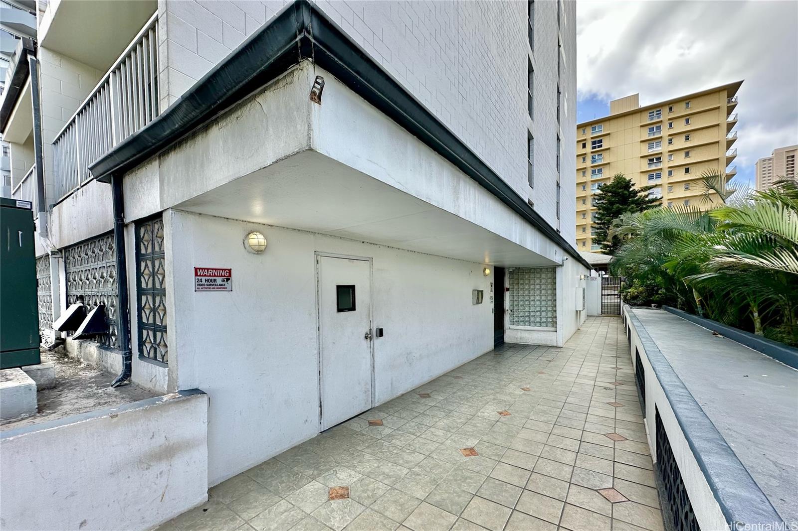 2509 Ala Wai Boulevard  Unit 1005