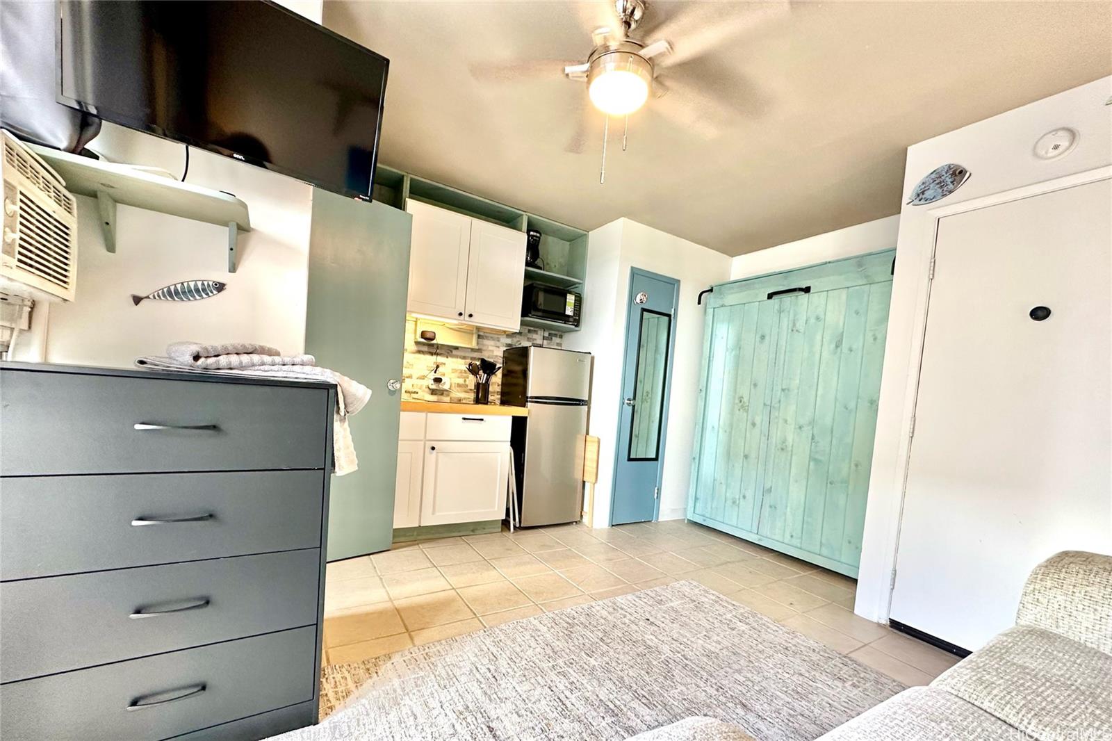2509 Ala Wai Boulevard  Unit 1005