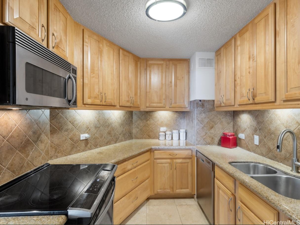 1860 Ala Moana Boulevard  Unit 1102