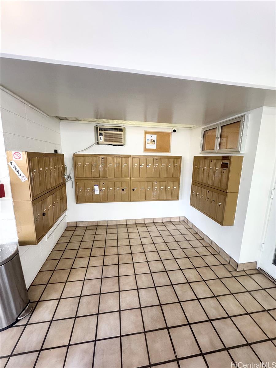 Photo 19 of 20
