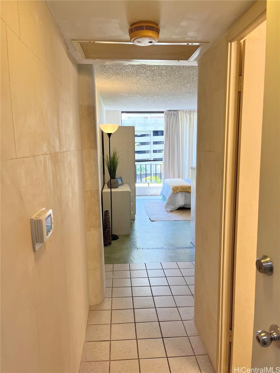 Photo 8 of 18