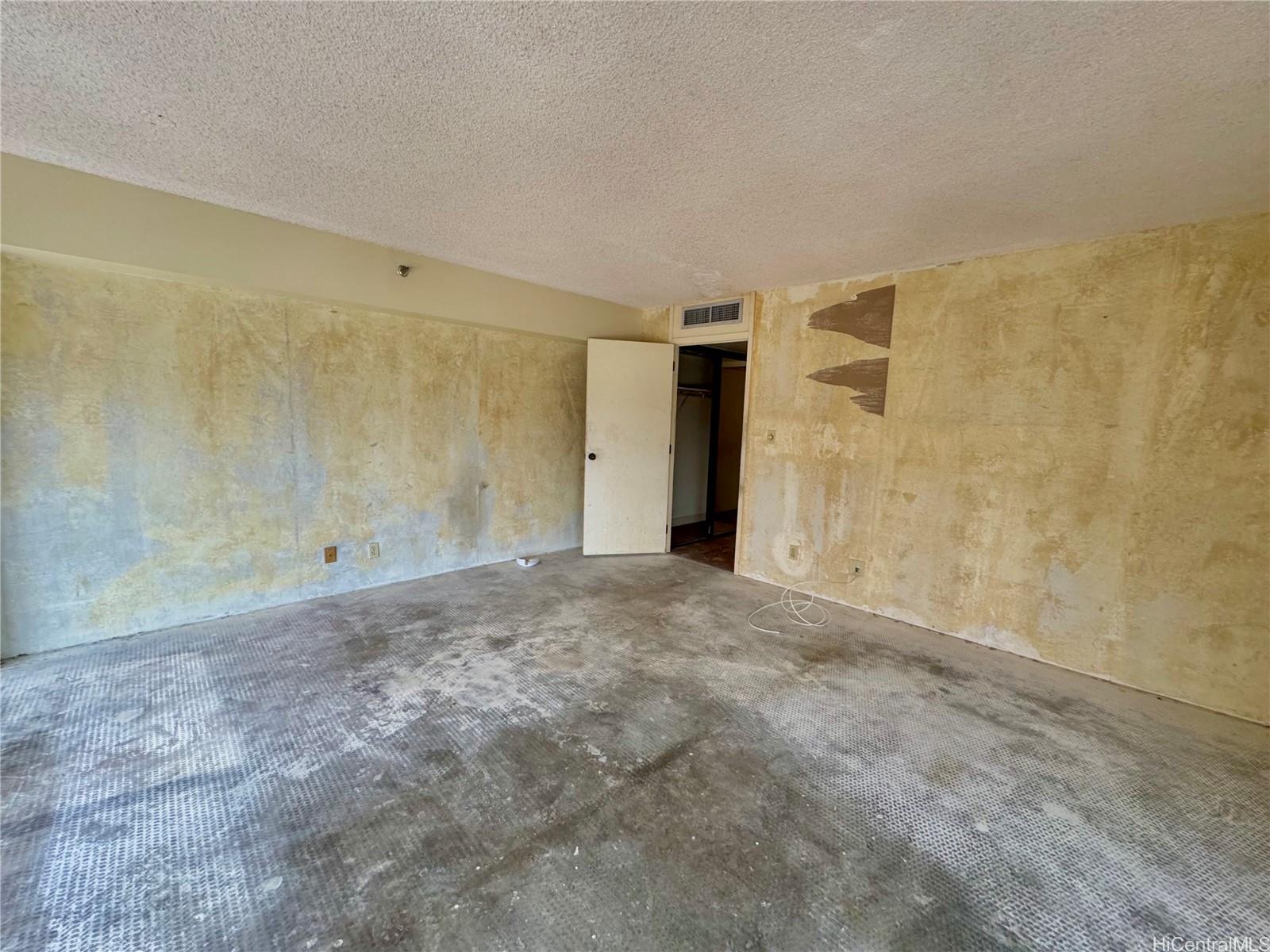 1088 Bishop Street  Unit 2101