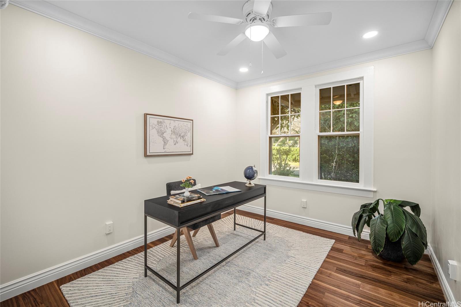 2637 Manoa Road