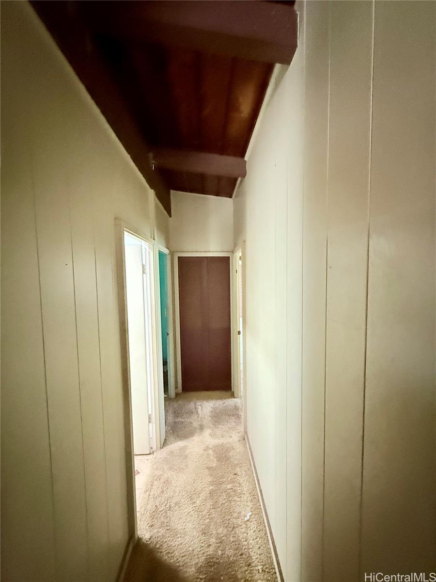 Photo 17 of 25