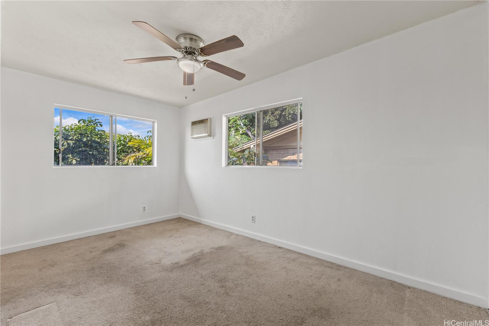 1404 Noelani Street
