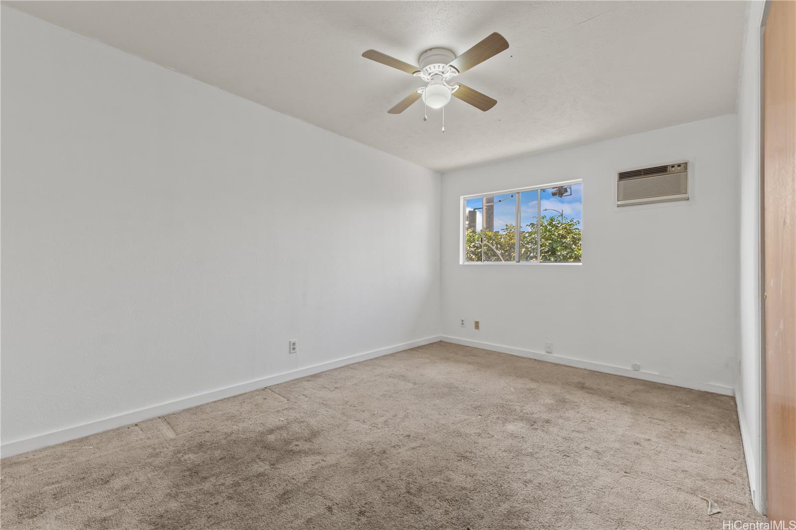 1404 Noelani Street