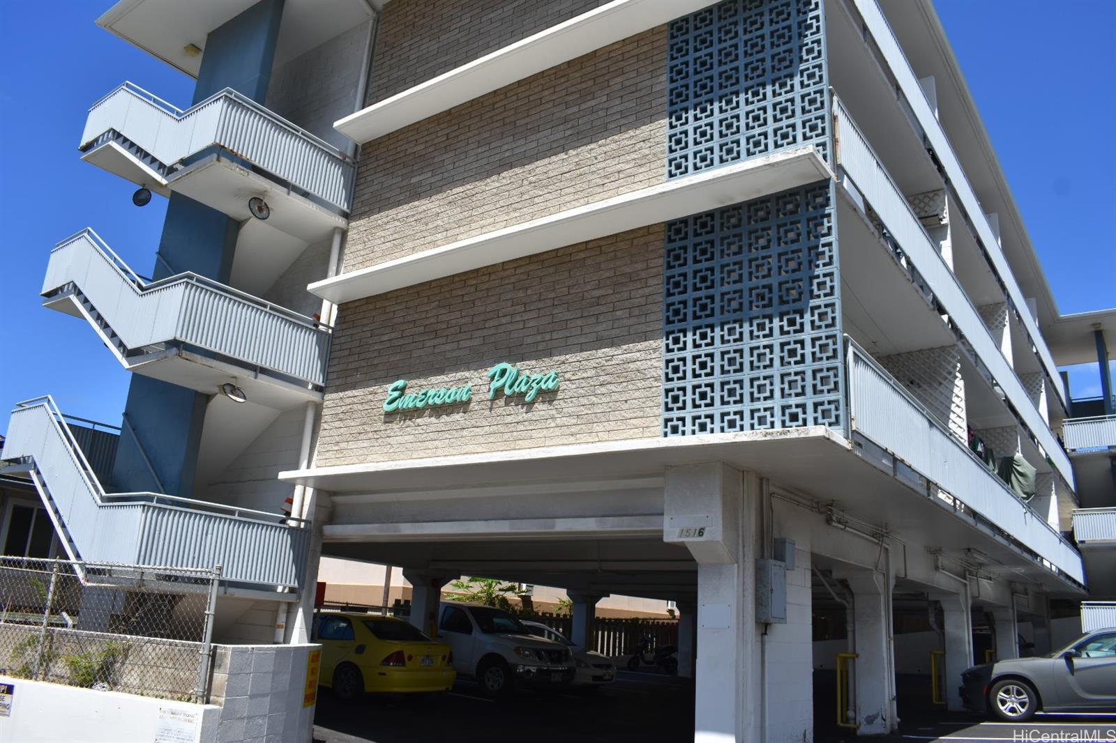 1516 Emerson Street  Unit 104