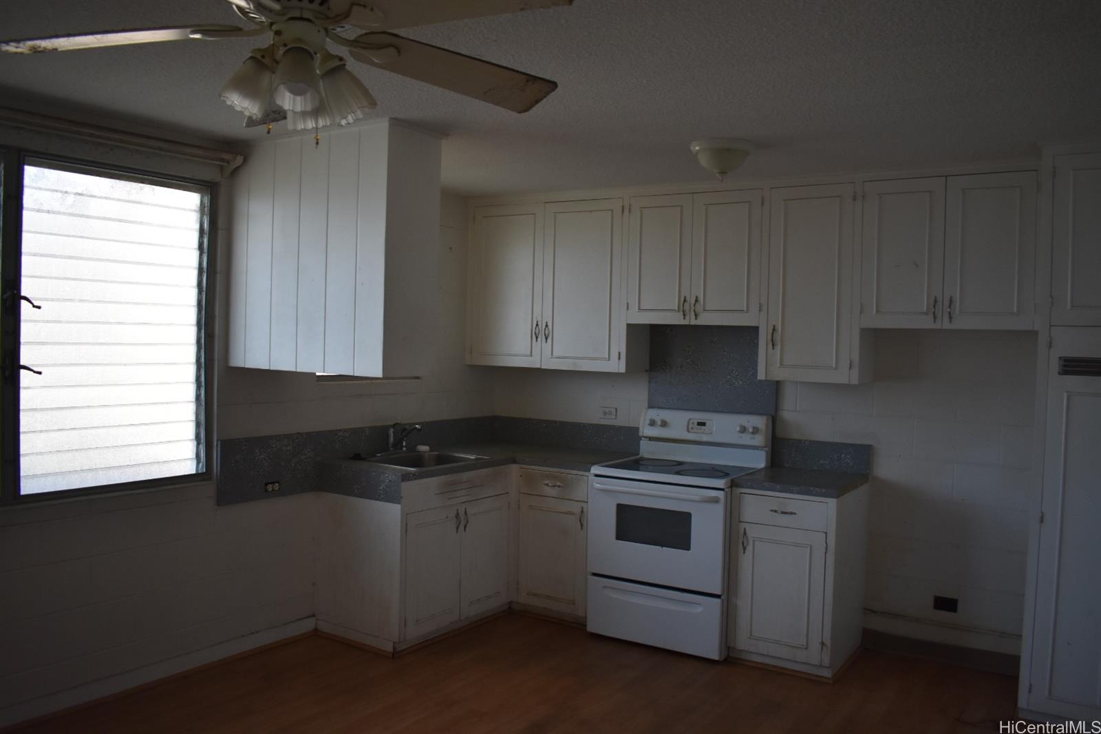 1516 Emerson Street  Unit 104