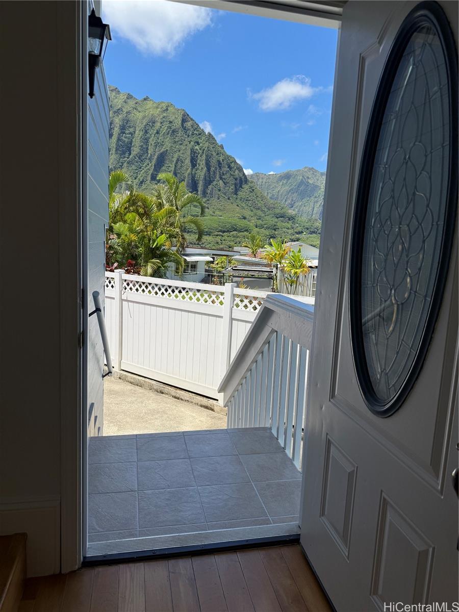 Photo 3 of 18
