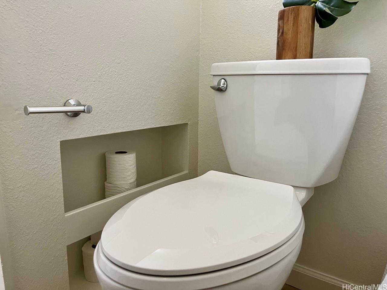 Photo 18 of 21
