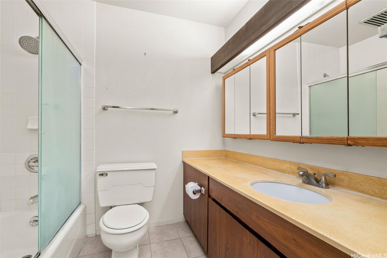 1015 Aoloa Place  Unit 442
