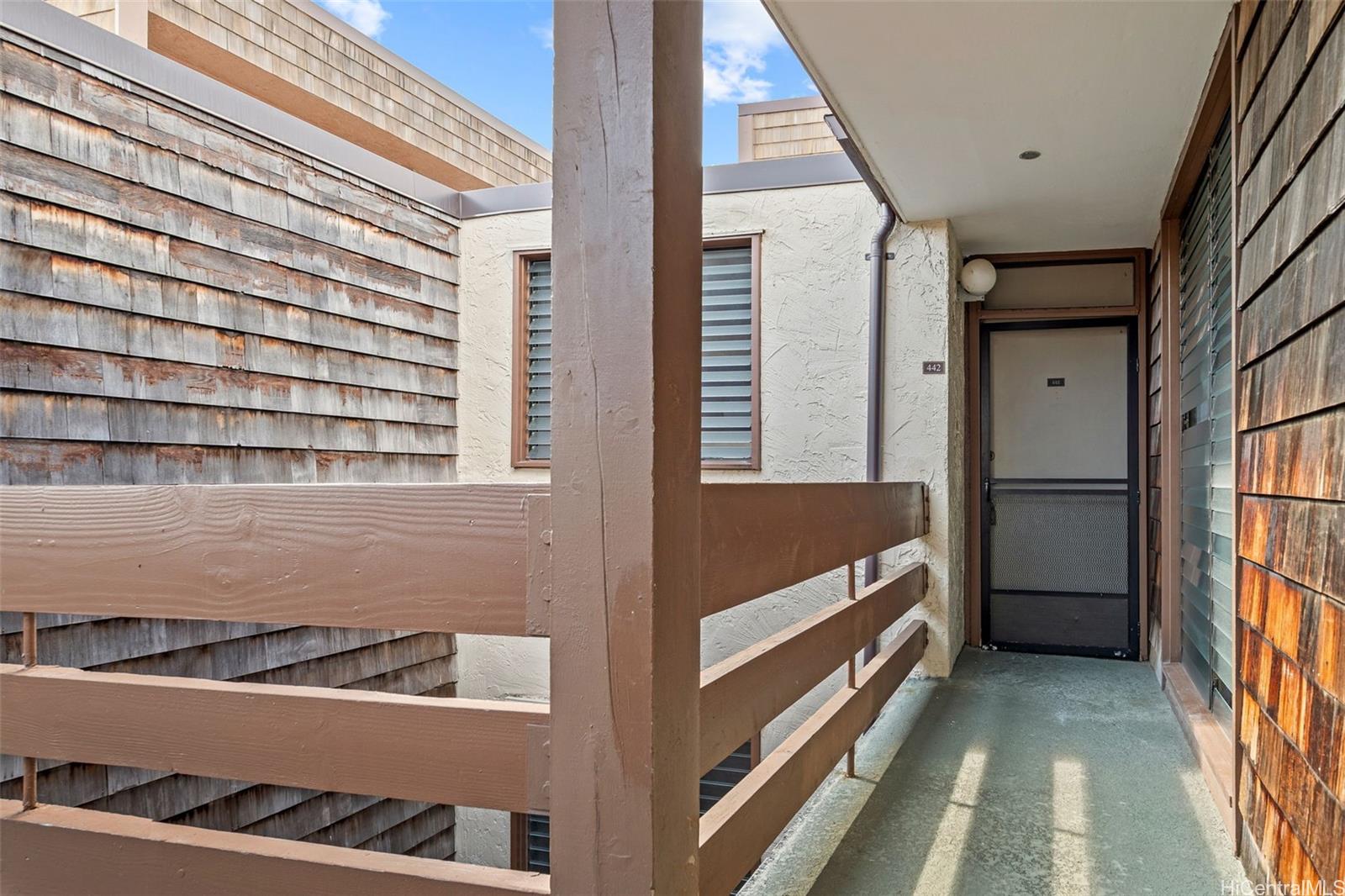 1015 Aoloa Place  Unit 442