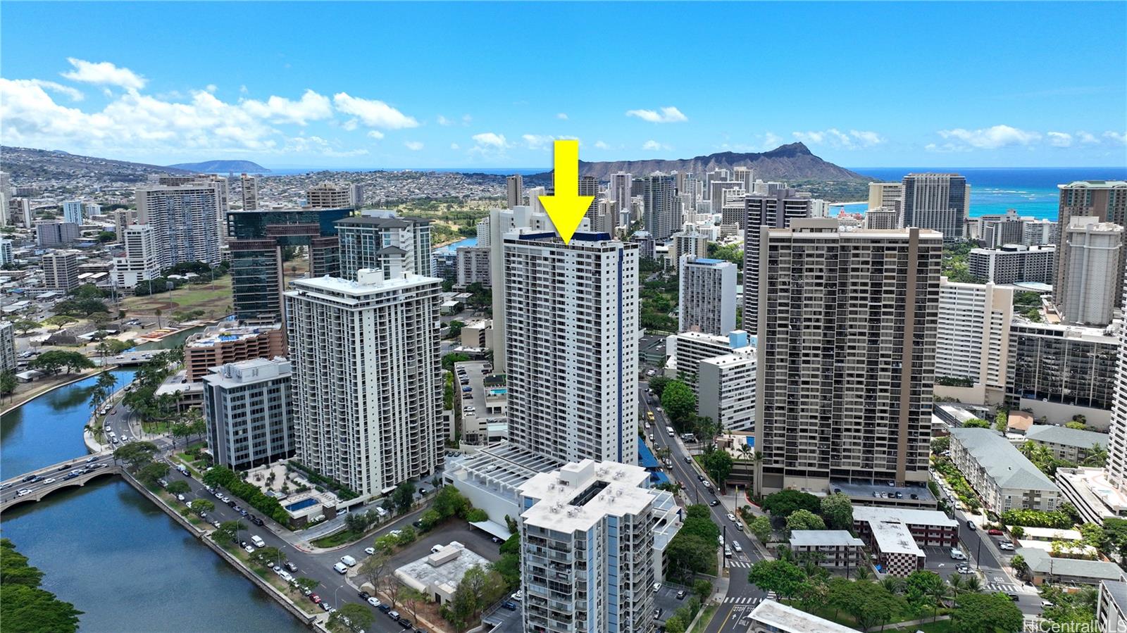 400 Hobron Lane 1411