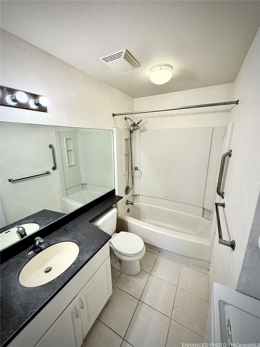605 Mananai Place  Unit 25C