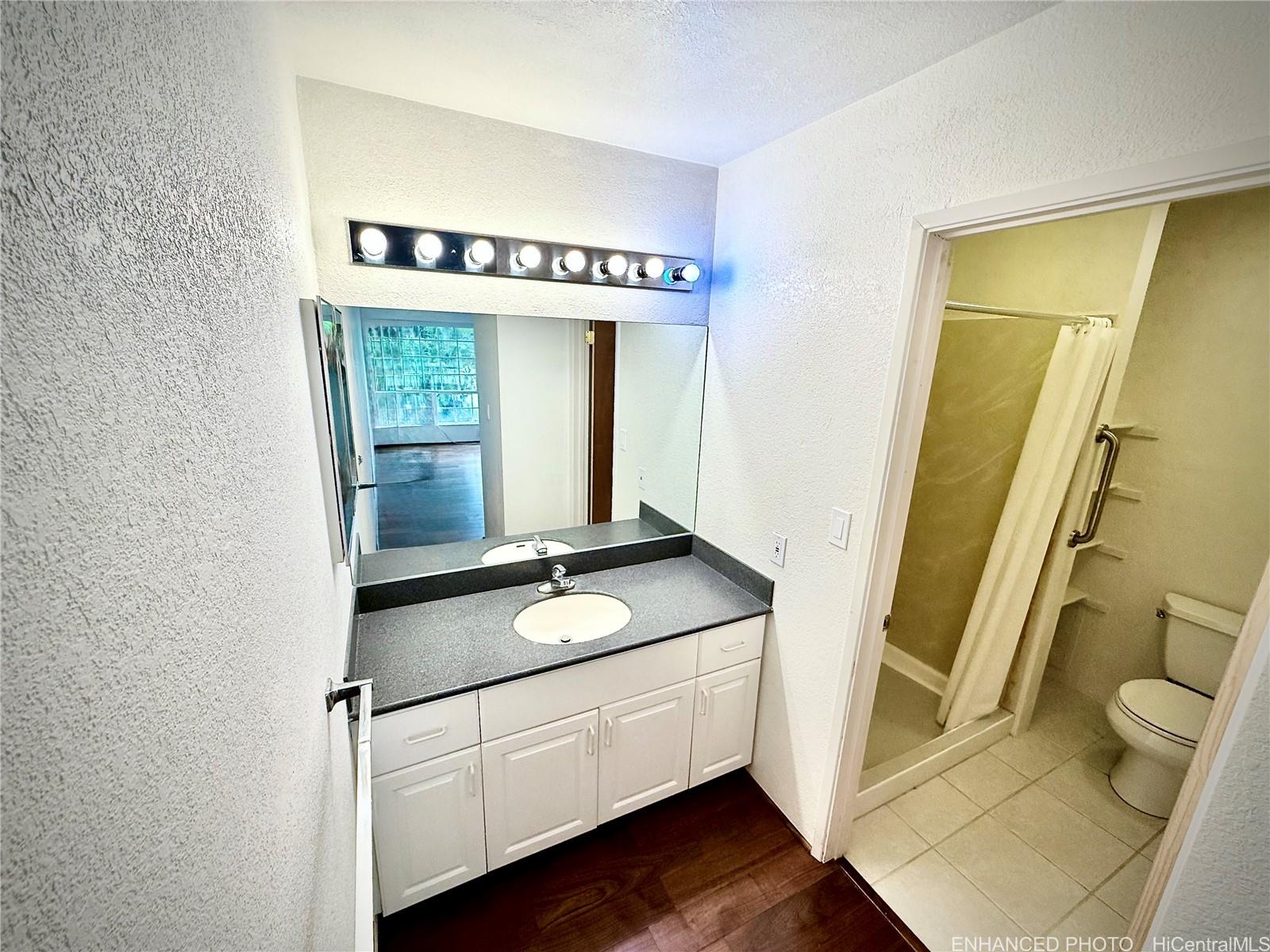605 Mananai Place  Unit 25C