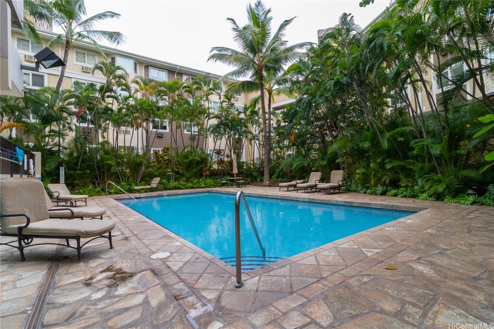 343 Hobron Lane  Unit 1404