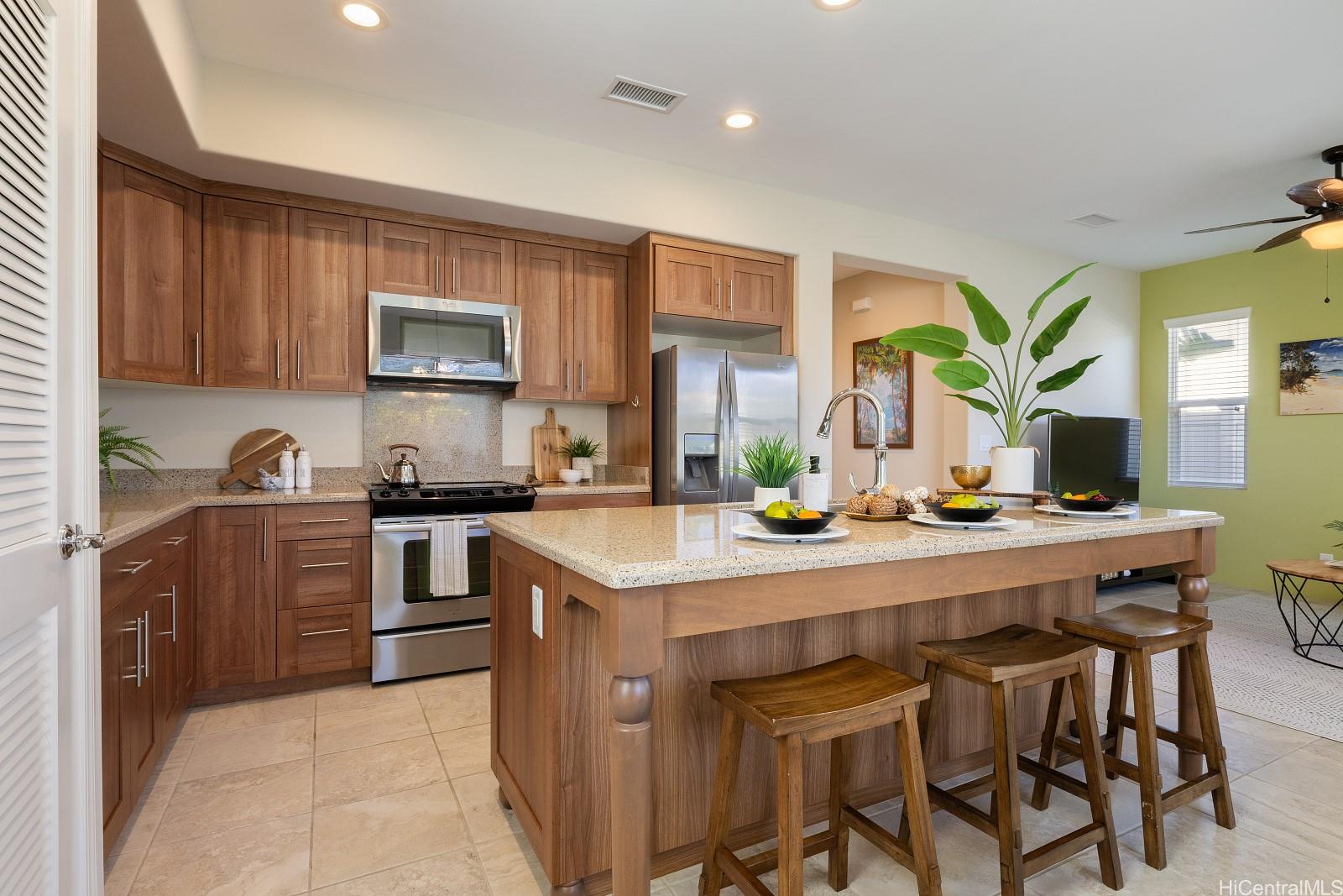 91-1221 Kaikohola Street D91