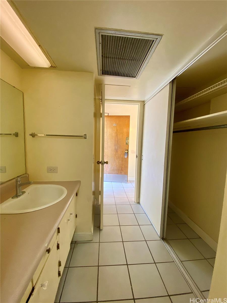 84-680 Kili Drive  Unit A704