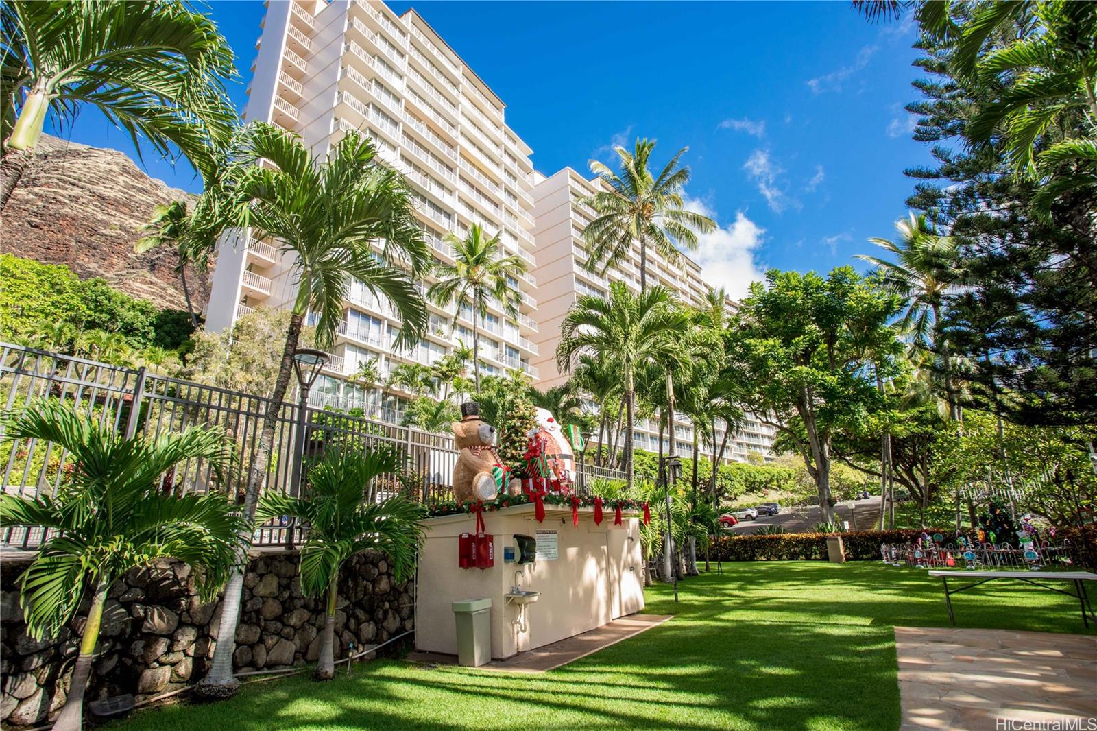 84-680 Kili Drive  Unit A704