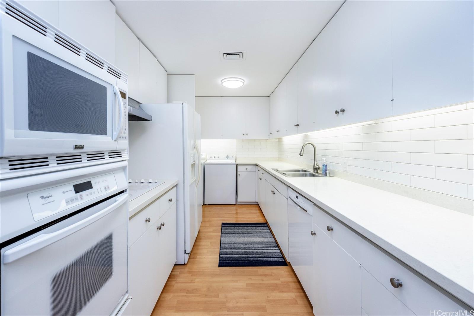 4999 Kahala Avenue  Unit 324
