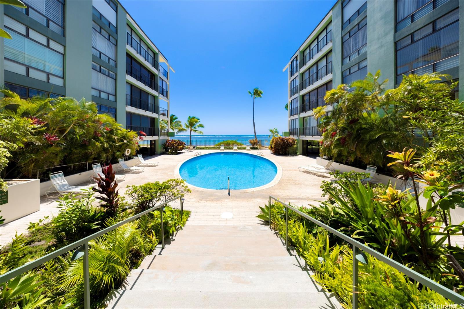 4999 Kahala Avenue  Unit 324