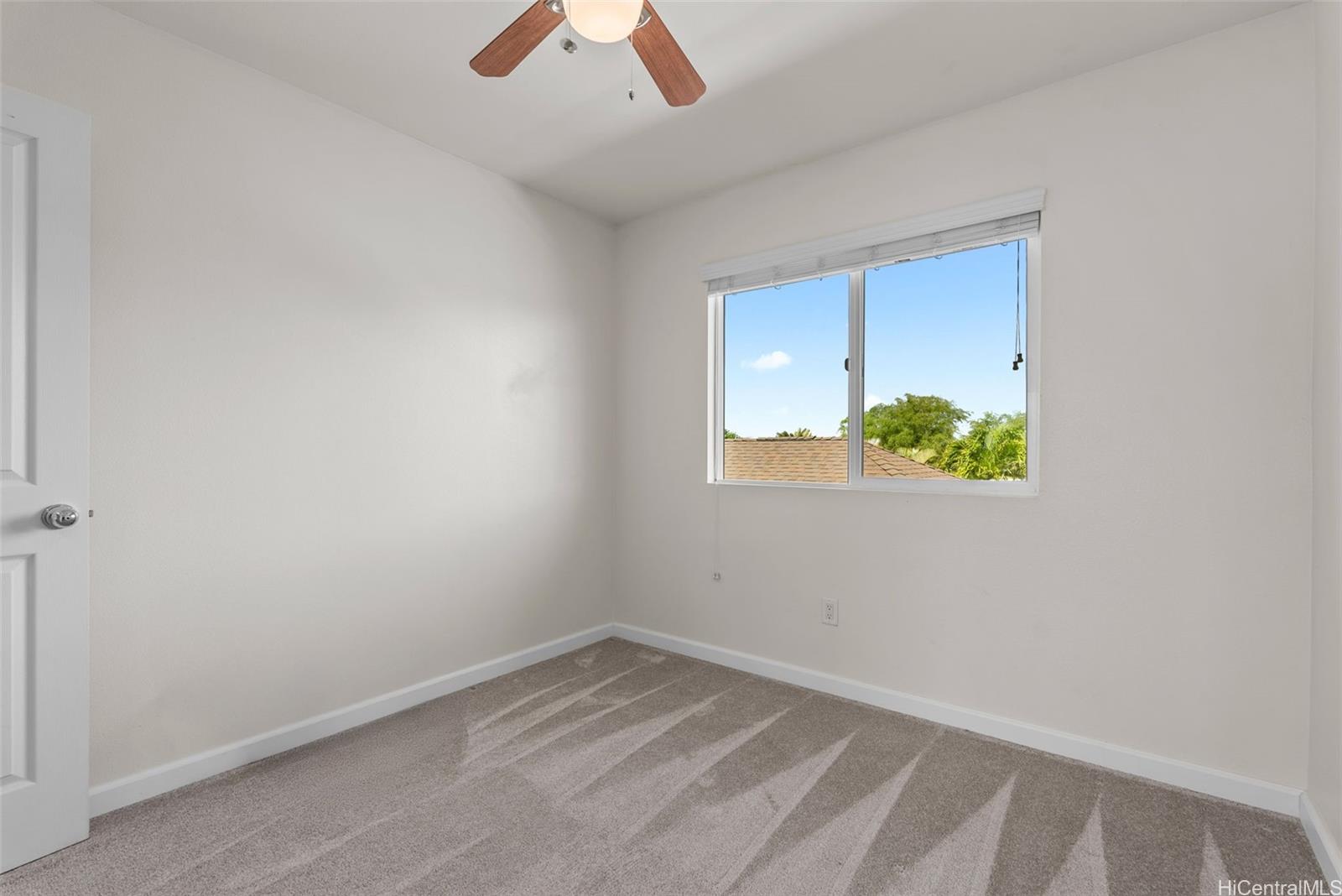 Photo 20 of 25