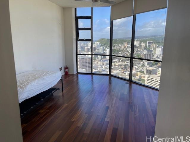 930 Kaheka Street PH-A4