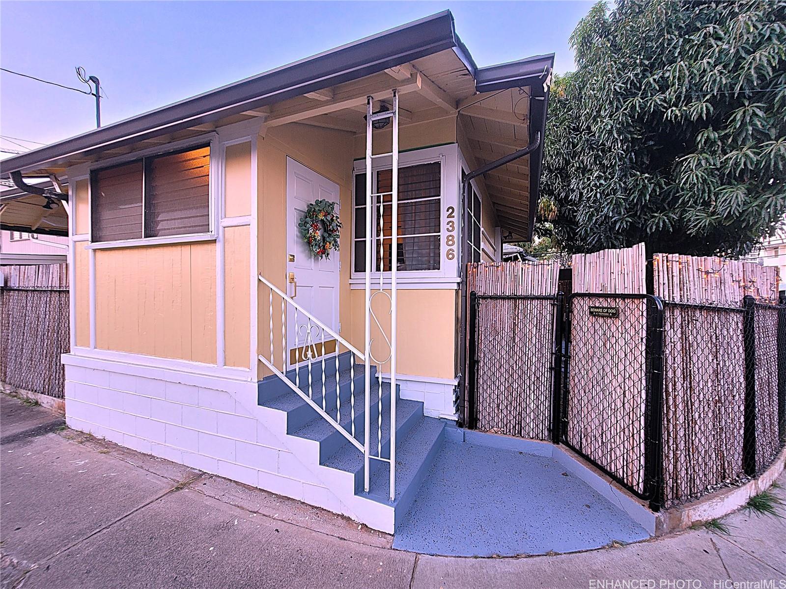 2386 Date Street