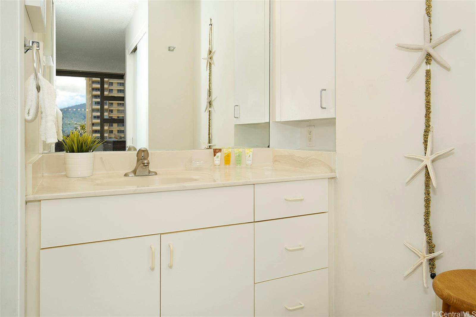 201 Ohua Avenue  Unit 611 - T2