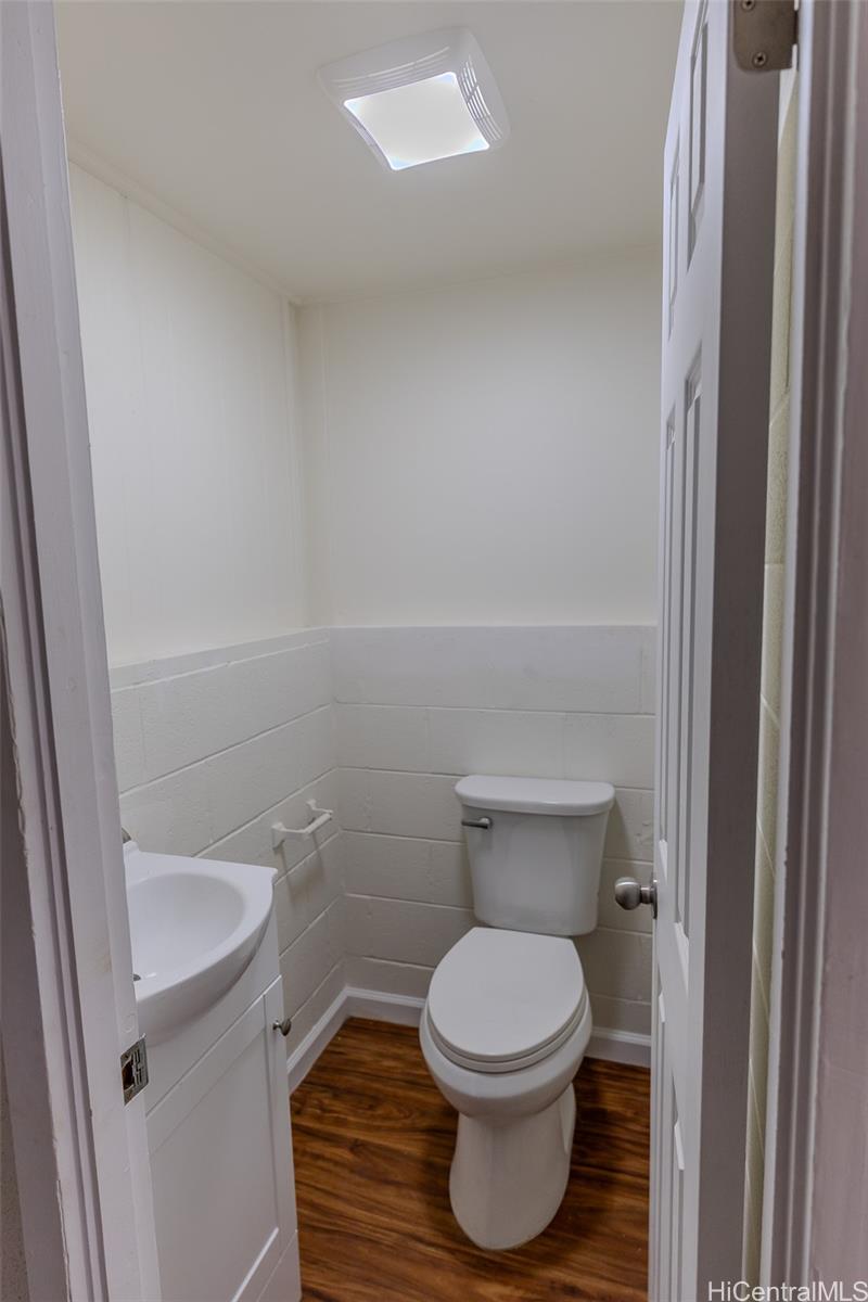 Photo 20 of 25