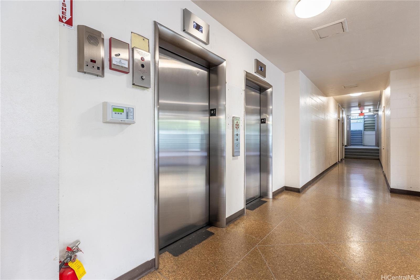 445 Kaiolu Street  Unit 604