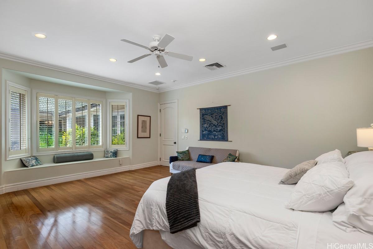 626 W Hind Drive