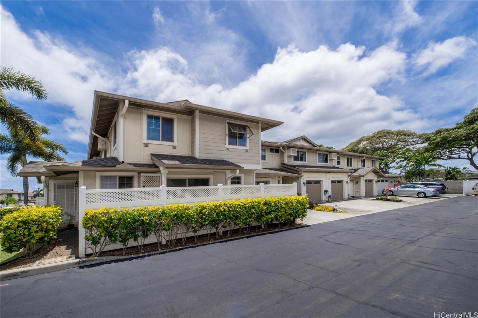 91-1171 Kaiau Avenue  Unit 205