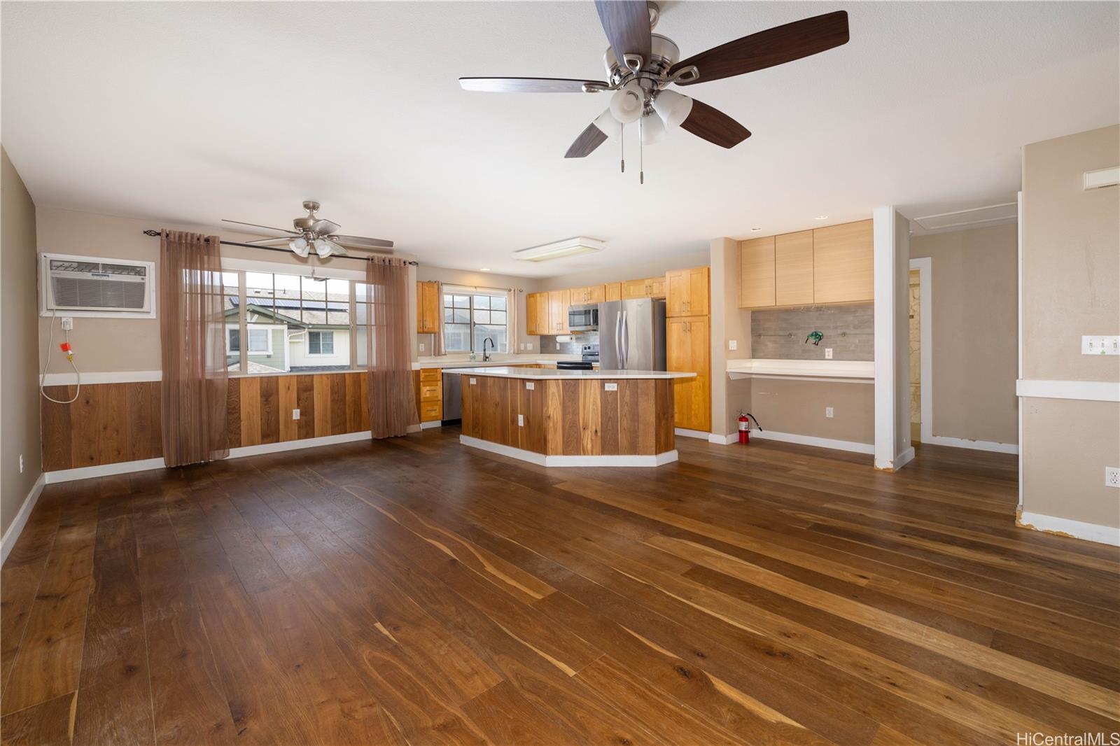 91-1171 Kaiau Avenue  Unit 205