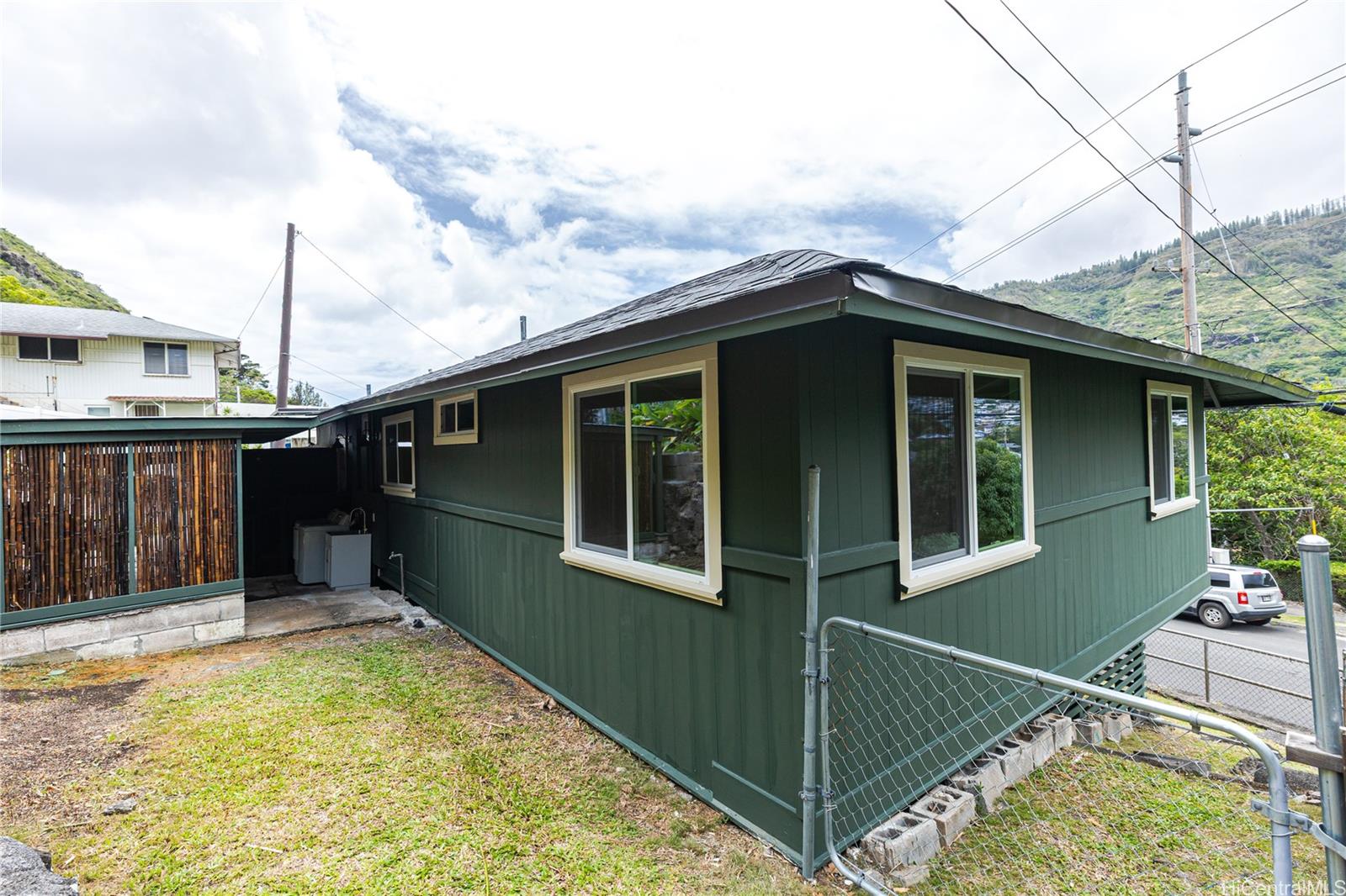 2265 Waiomao Road