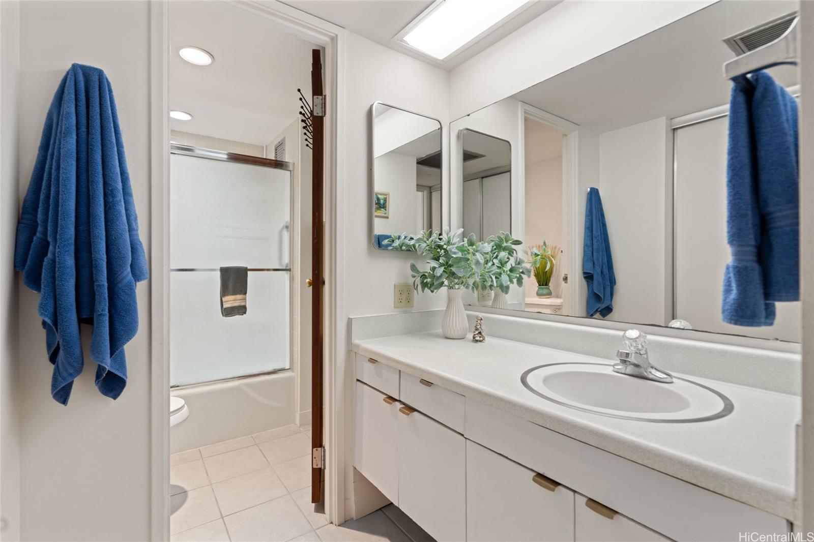 84-710 Kili Drive  Unit 1419/1420