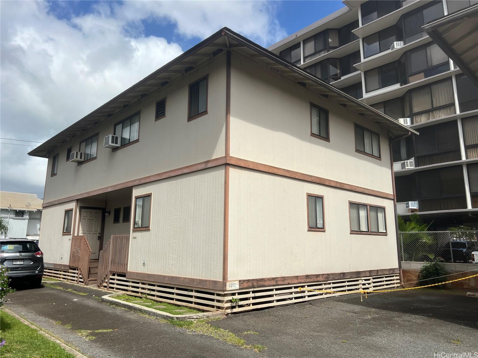 1812 Waiola Street  Unit A