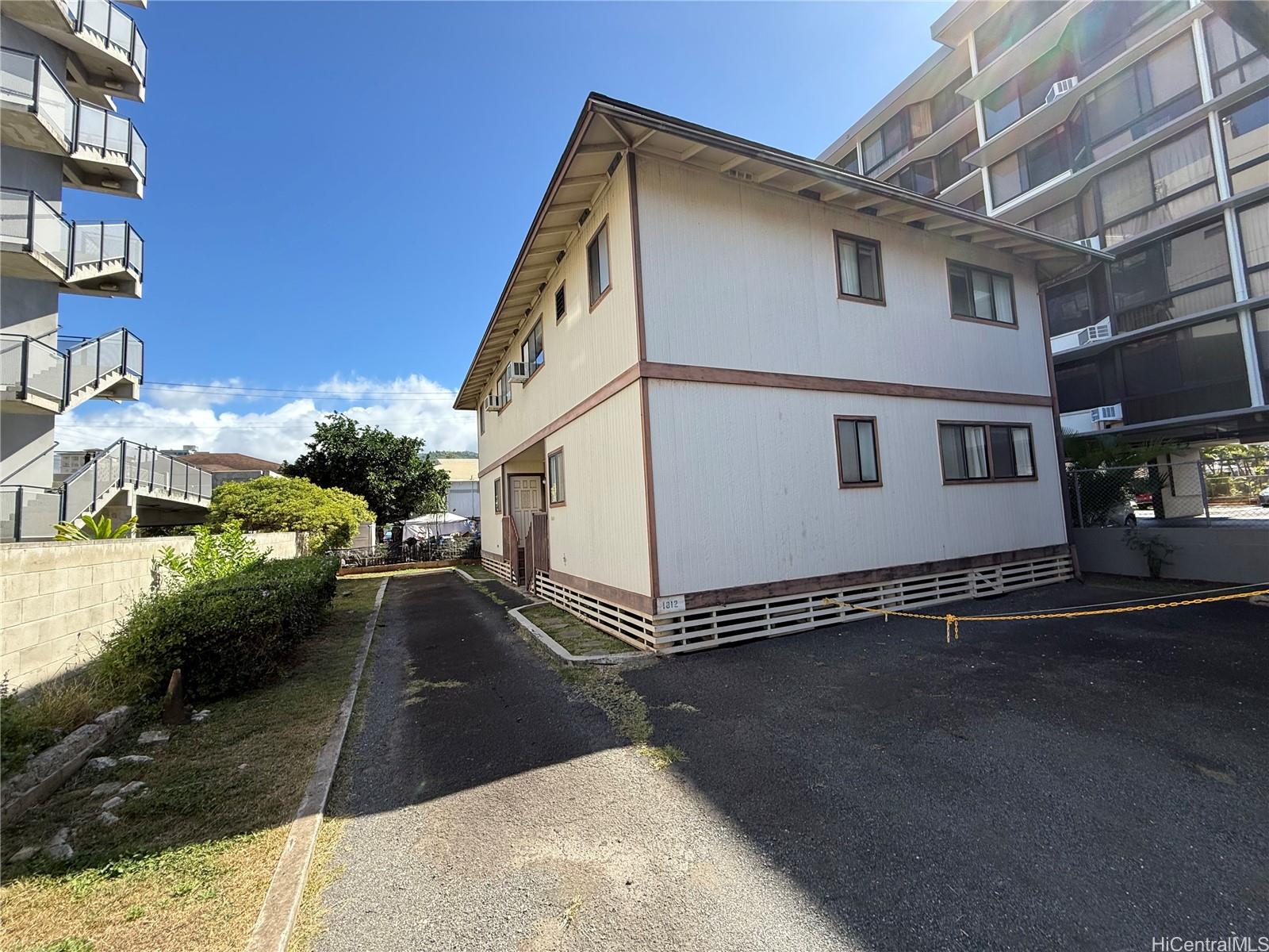 1812 Waiola Street  Unit A