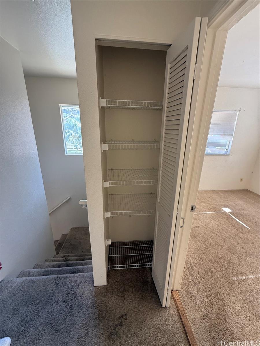 Photo 17 of 25