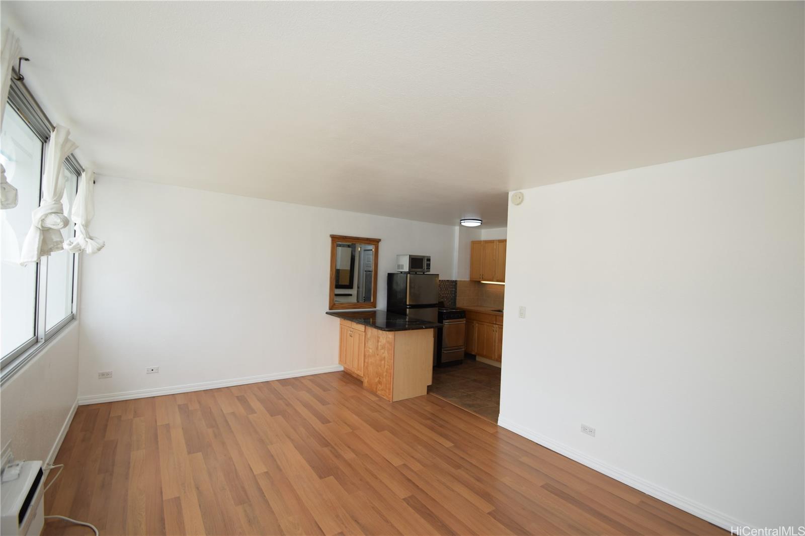 1560 Kanunu Street  Unit 1121