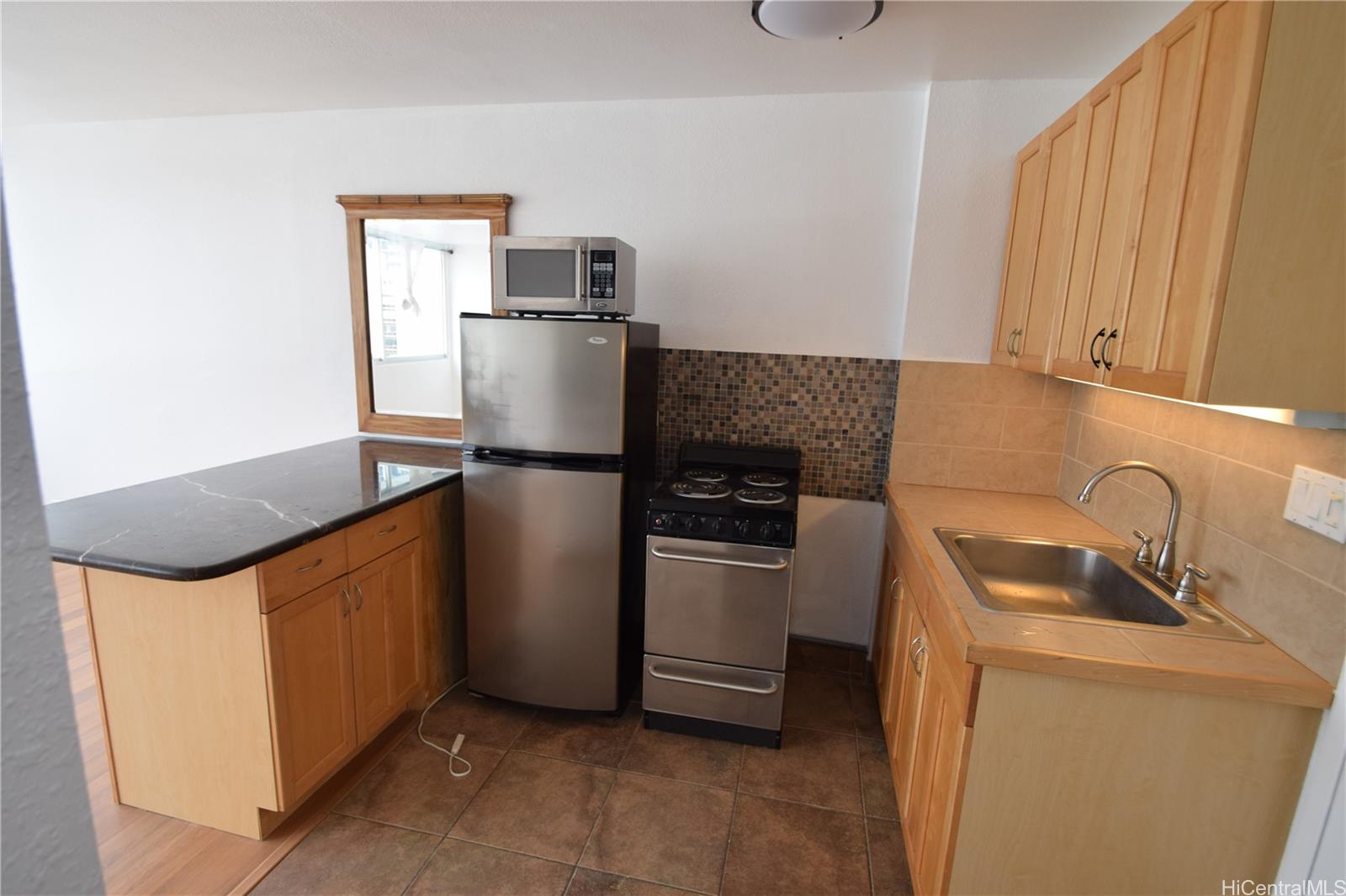 1560 Kanunu Street  Unit 1121